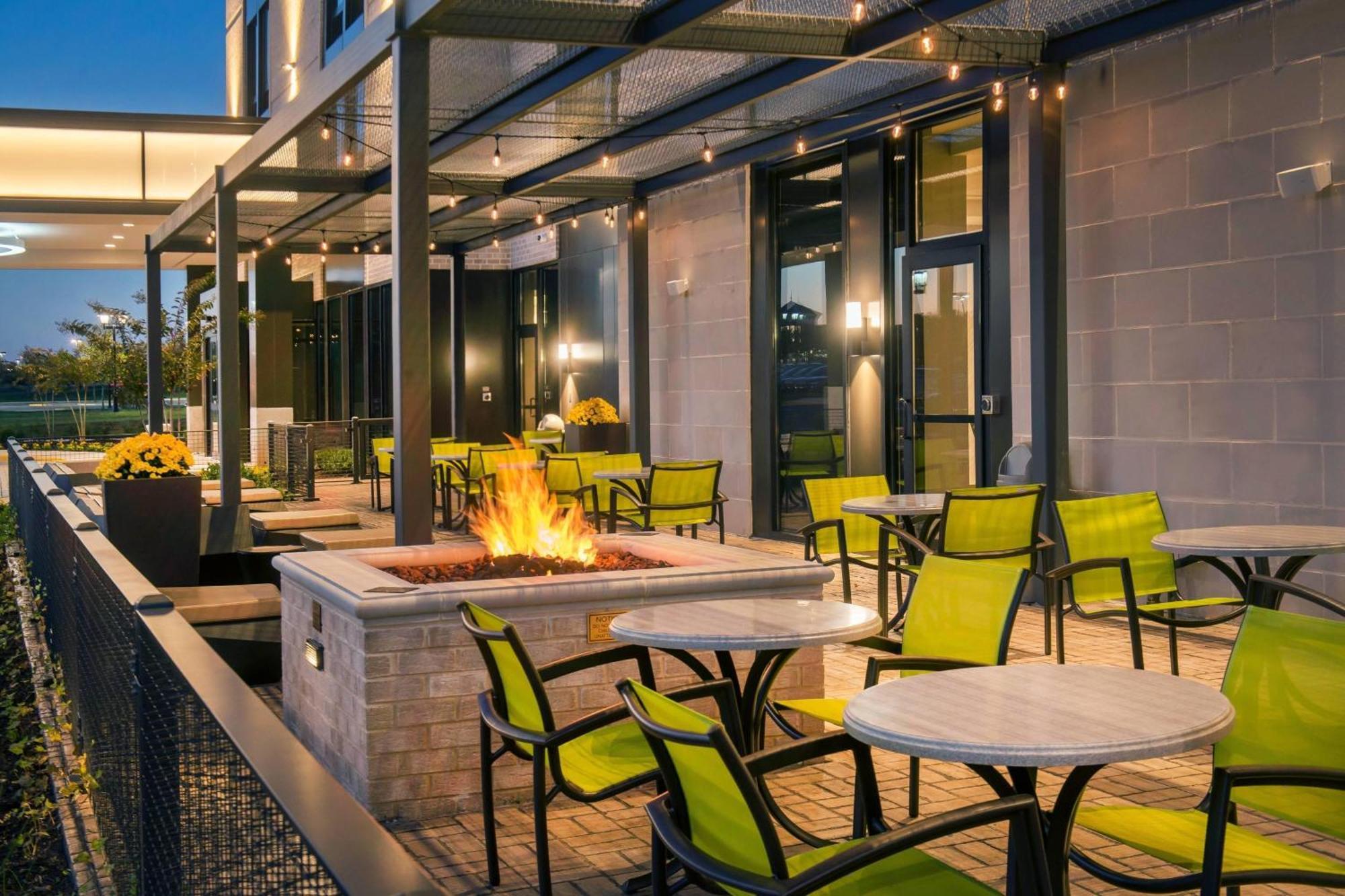 Springhill Suites By Marriott Gainesville Haymarket Εξωτερικό φωτογραφία