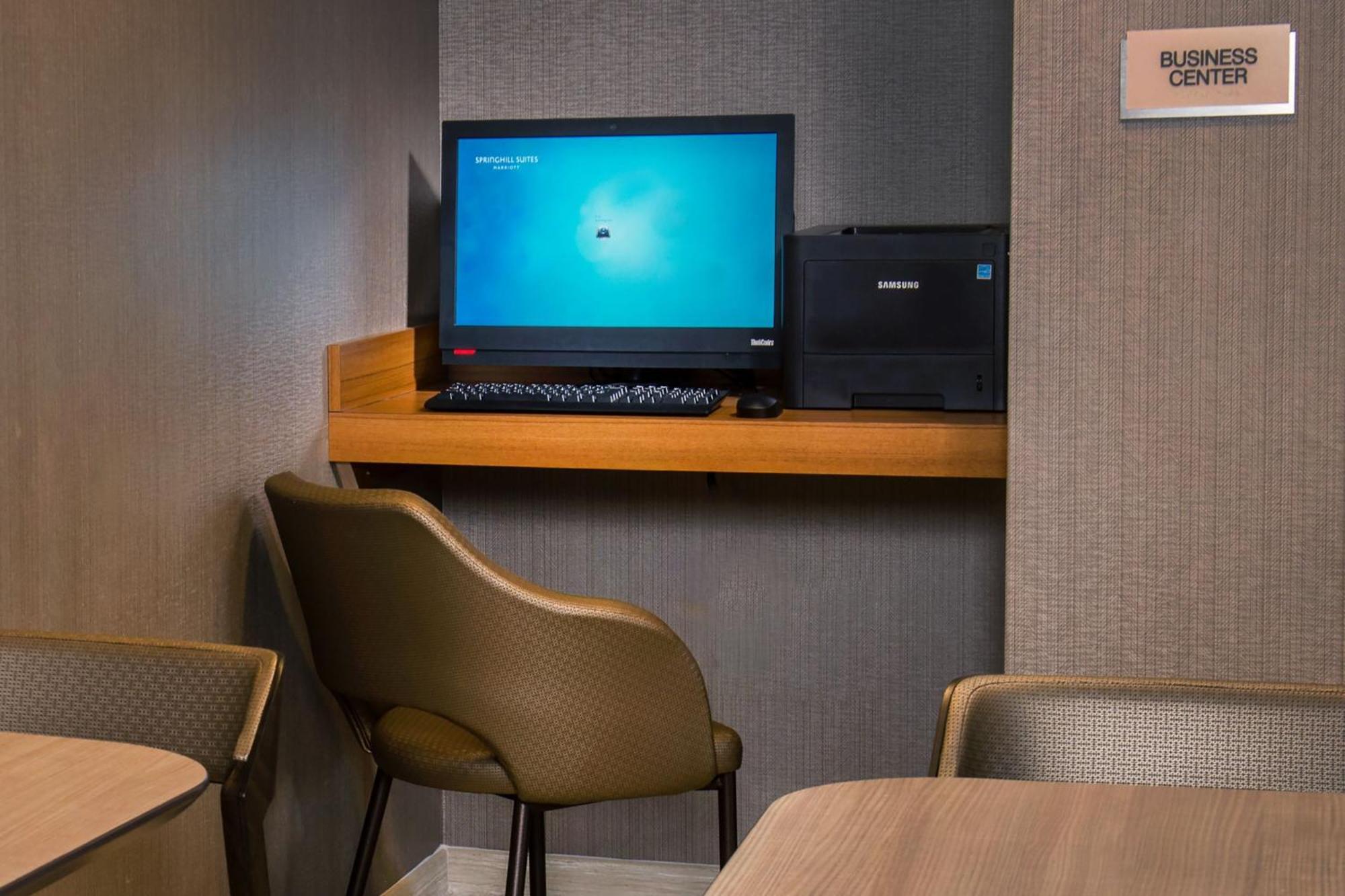 Springhill Suites By Marriott Gainesville Haymarket Εξωτερικό φωτογραφία